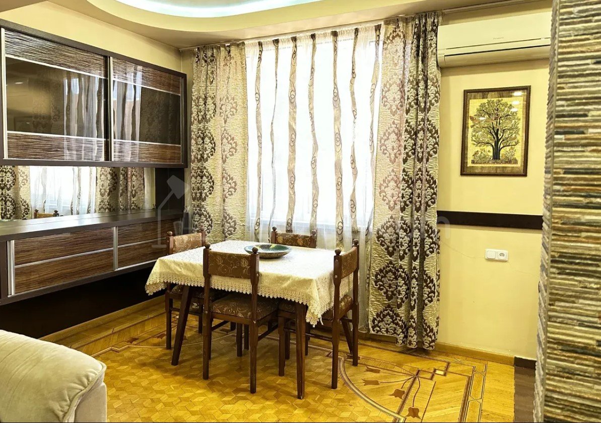 2 Սենյականոց Բնակարան Նորակառույցում, 85քմ, 7/10 հարկ, Դիզայներական Վերանորոգված, Կահավորված