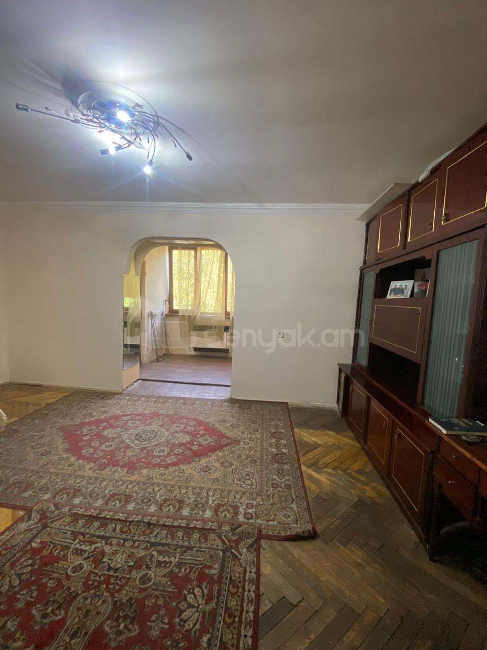 3 Սենյականոց Բնակարան Քարե Շենքում, 67քմ, 3/4 հարկ, Կոսմետիկ Վերանորոգված