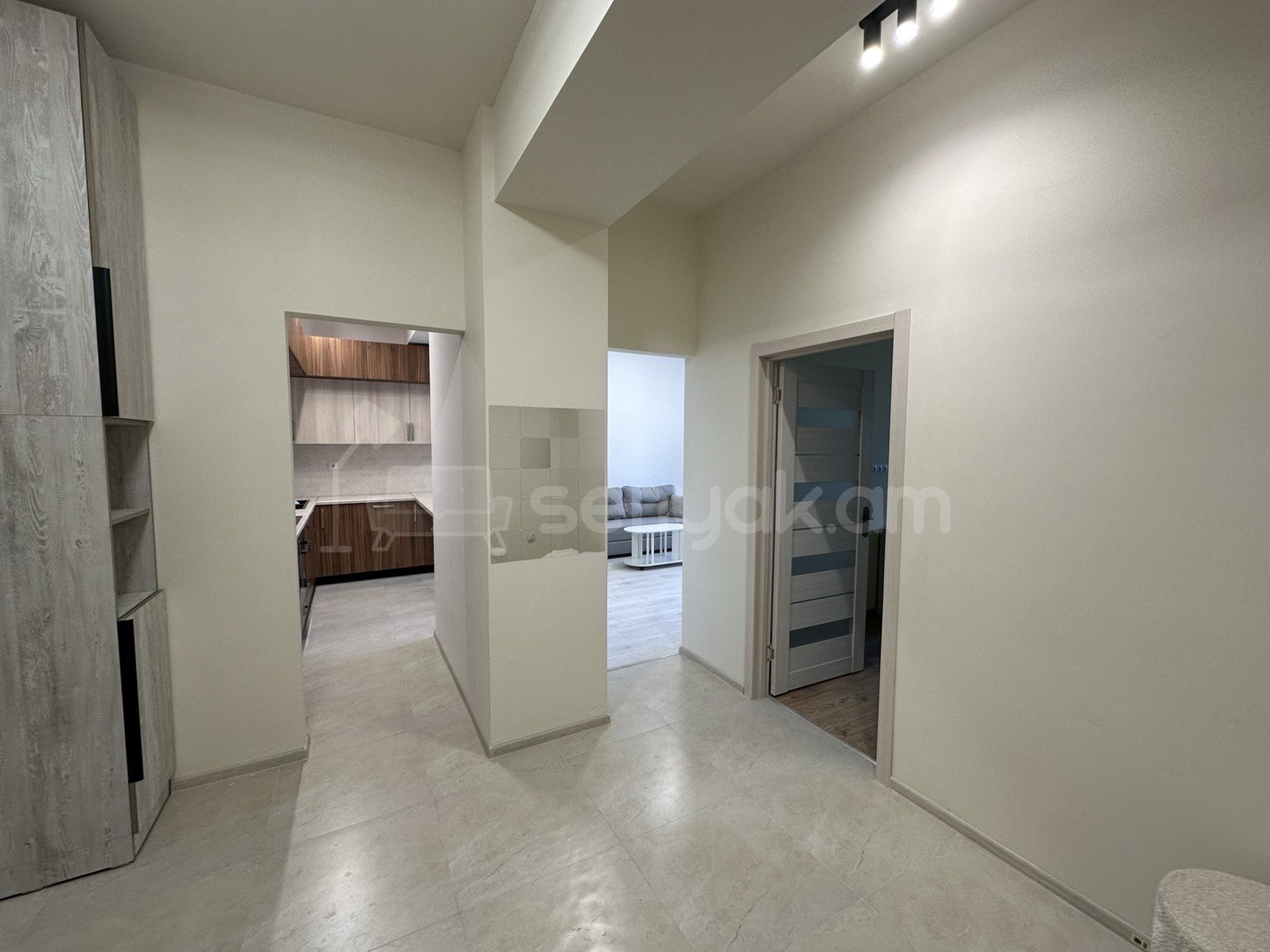 2 Սենյականոց Բնակարան Նորակառույցում, 65քմ, 4/16 հարկ, Կապիտալ Վերանորոգված, Կահավորված