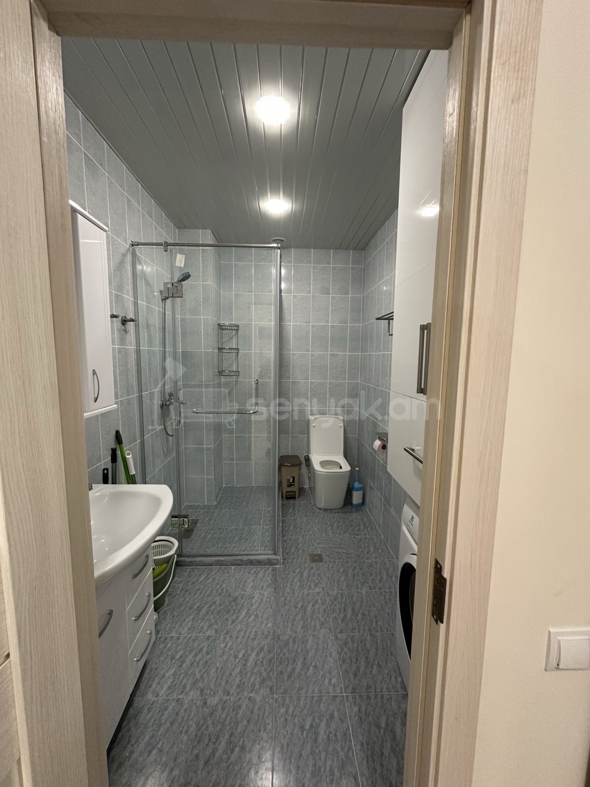 2 Սենյականոց Բնակարան Նորակառույցում, 65քմ, 4/16 հարկ, Կապիտալ Վերանորոգված, Կահավորված