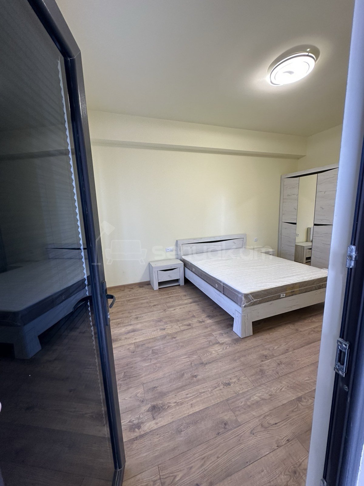 2 Սենյականոց Բնակարան Նորակառույցում, 65քմ, 4/16 հարկ, Կապիտալ Վերանորոգված, Կահավորված