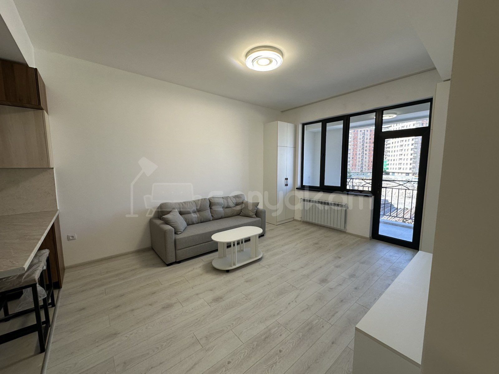 2 Սենյականոց Բնակարան Նորակառույցում, 65քմ, 4/16 հարկ, Կապիտալ Վերանորոգված, Կահավորված