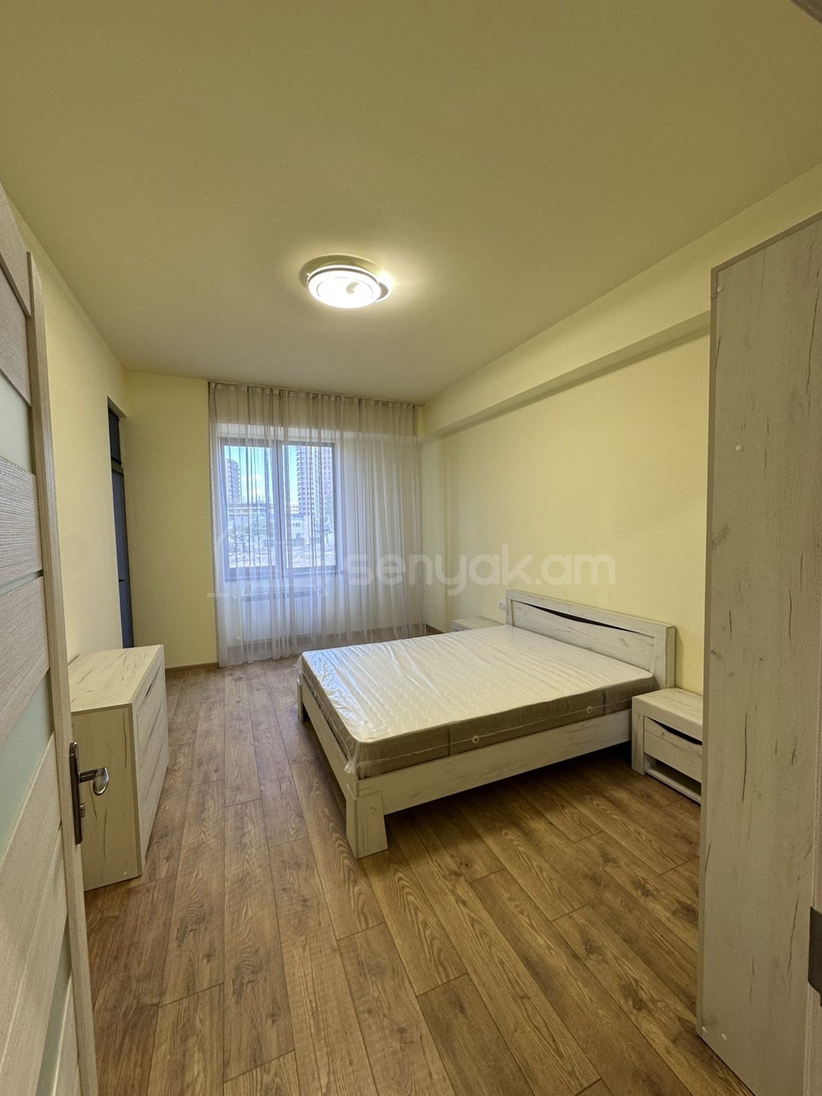 2 Սենյականոց Բնակարան Նորակառույցում, 65քմ, 4/16 հարկ, Կապիտալ Վերանորոգված, Կահավորված