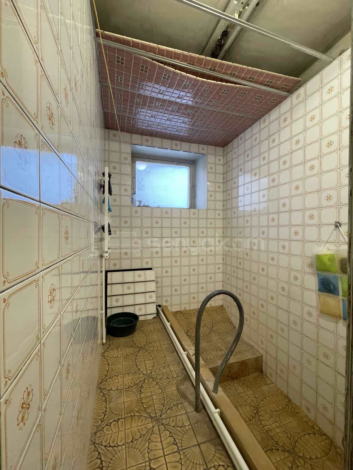 5 Սենյականոց Սեփական Տուն, 200քմ, Նորմալ Վիճակում, Կահավորված