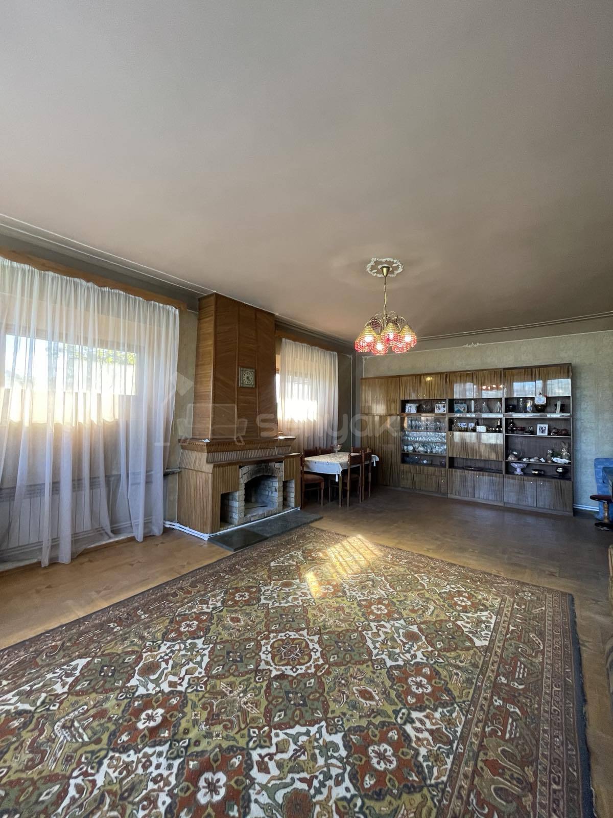 5 Սենյականոց Սեփական Տուն, 200քմ, Նորմալ Վիճակում, Կահավորված