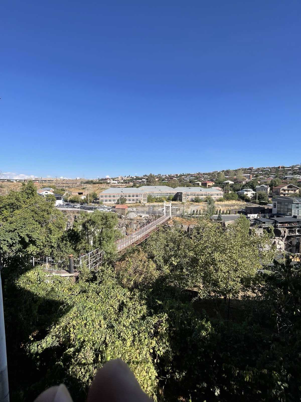 5 Սենյականոց Սեփական Տուն, 200քմ, Նորմալ Վիճակում, Կահավորված