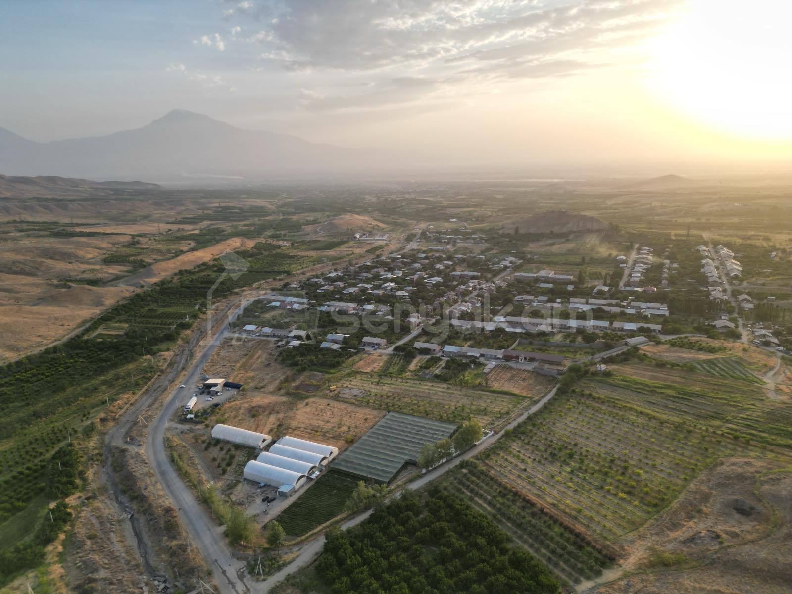 Բնակելի Նշանակության Հողատարածք, 14000քմ, Խմելու Ջրով, Էլեկտրականությամբ