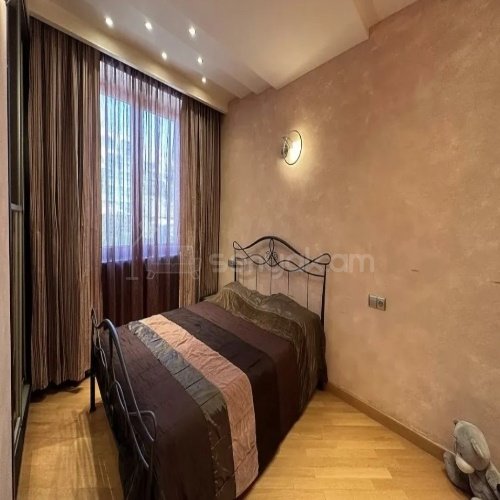 4 Սենյականոց Բնակարան Նորակառույցում, 135քմ, 8/11 հարկ, Կապիտալ Վերանորոգված, Կահավորված, Արևկող