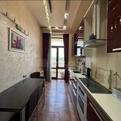 4 Սենյականոց Բնակարան Նորակառույցում, 135քմ, 8/11 հարկ, Կապիտալ Վերանորոգված, Կահավորված, Արևկող