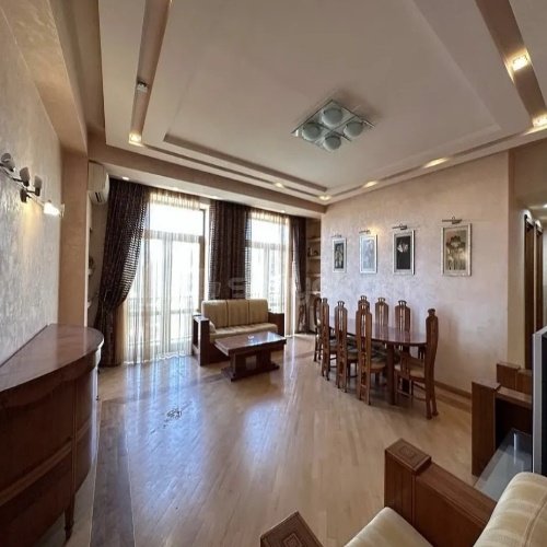 4 Սենյականոց Բնակարան Նորակառույցում, 135քմ, 8/11 հարկ, Կապիտալ Վերանորոգված, Կահավորված, Արևկող