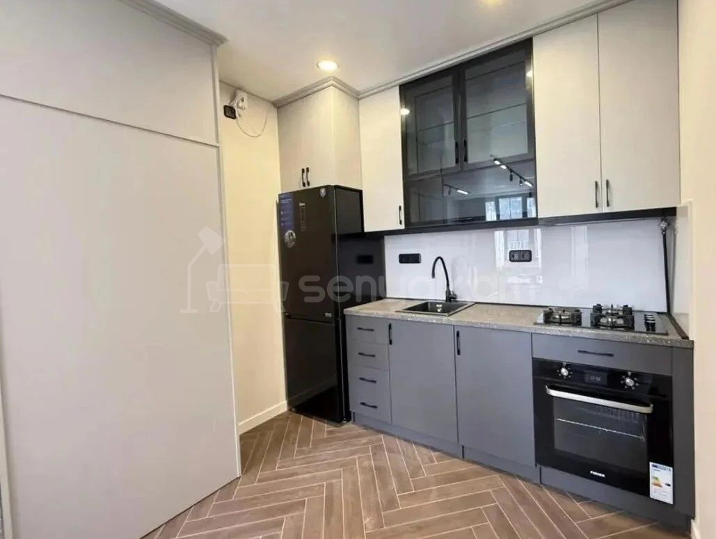 2 Սենյականոց Բնակարան, 38քմ, 6/11 հարկ, Կապիտալ Վերանորոգված