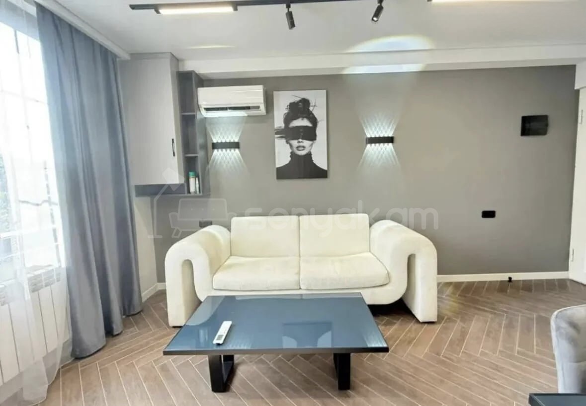 2 Սենյականոց Բնակարան, 38քմ, 6/10 հարկ, Կապիտալ Վերանորոգված