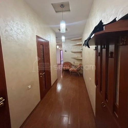 4 Սենյականոց Բնակարան Նորակառույցում, 120քմ, 3/17 հարկ, Կապիտալ Վերանորոգված, Կահավորված, Արևկող