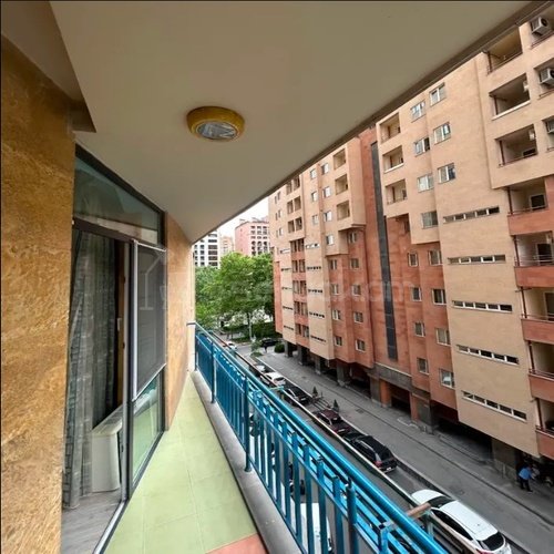 4 Սենյականոց Բնակարան Նորակառույցում, 120քմ, 3/17 հարկ, Կապիտալ Վերանորոգված, Կահավորված, Արևկող