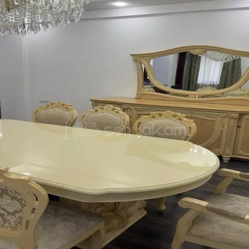 4 Սենյականոց Բնակարան Նորակառույցում, 170քմ, 5/13 հարկ, Կապիտալ Վերանորոգված, Կահավորված, Արևկող