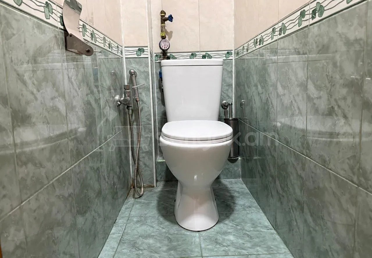 3 Սենյականոց Բնակարան, 94քմ, 6/9 հարկ, Կոսմետիկ Վերանորոգված