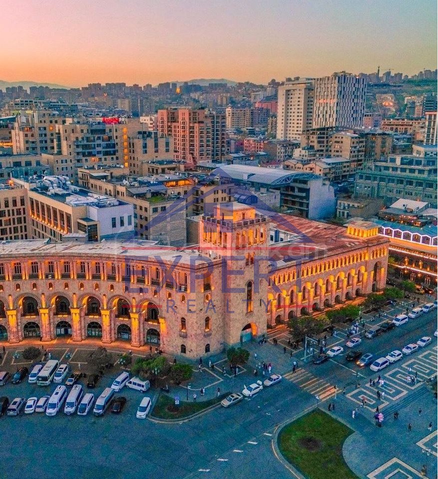 3 Սենյականոց Բնակարան Քարե Շենքում, 80քմ, 5/5 հարկ, Կոսմետիկ Վերանորոգված