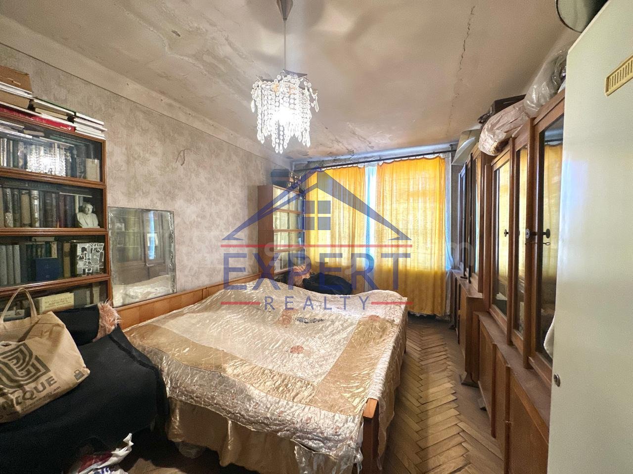 3 Սենյականոց Բնակարան Քարե Շենքում, 80քմ, 5/5 հարկ, Կոսմետիկ Վերանորոգված