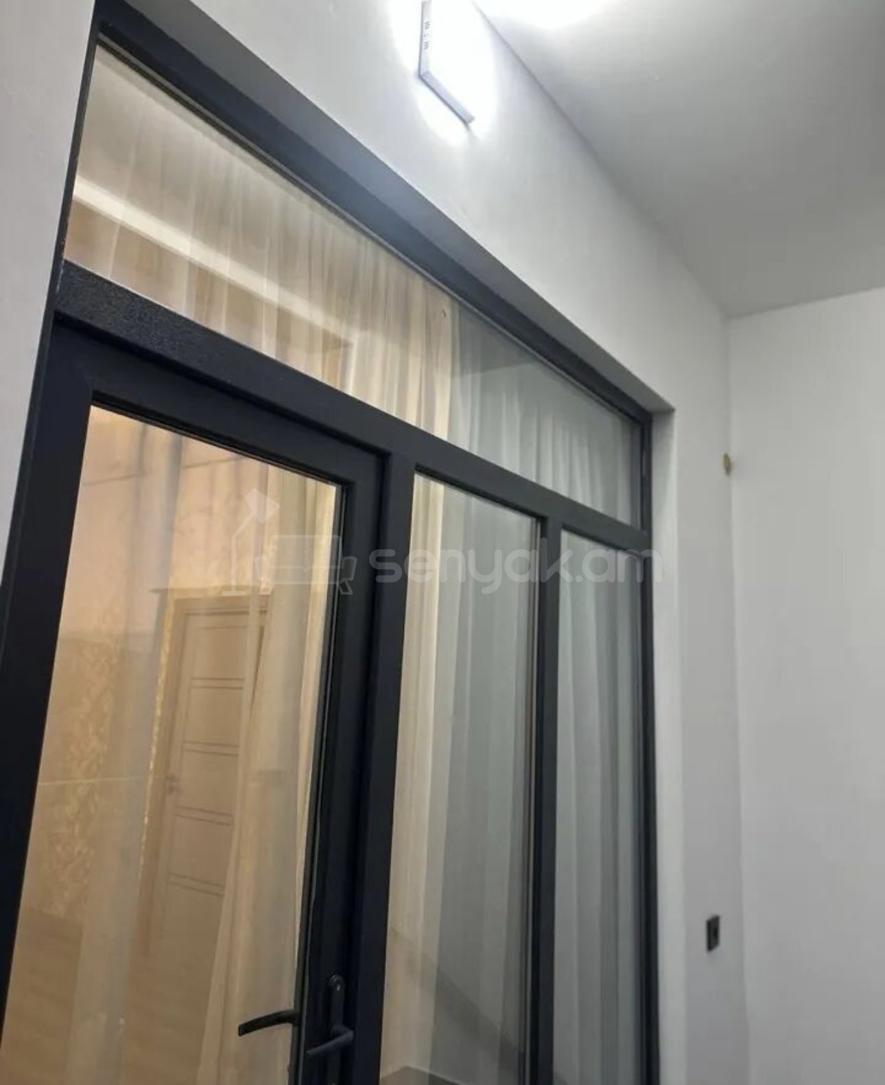 3 Սենյականոց Բնակարան Նորակառույցում, 68քմ, 5/9 հարկ, Կապիտալ Վերանորոգված, Կահավորված, Արևկող