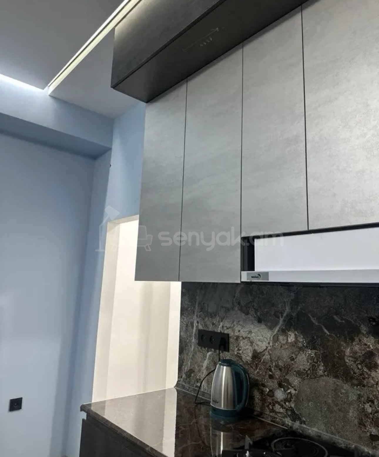 3 Սենյականոց Բնակարան Նորակառույցում, 68քմ, 5/9 հարկ, Կապիտալ Վերանորոգված, Կահավորված, Արևկող