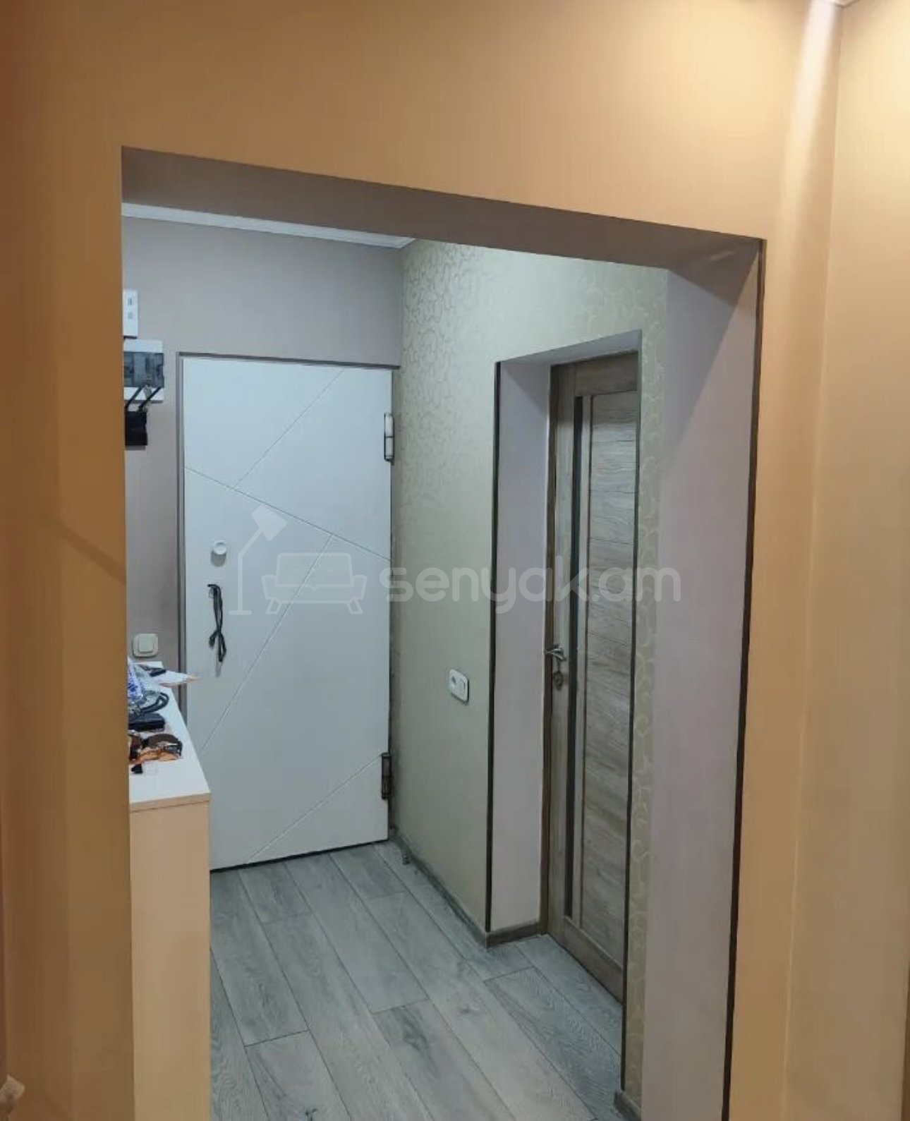 2 Սենյականոց Բնակարան, 66քմ, 9/9 հարկ, Դիզայներական Վերանորոգված, Կահավորված, Արևկող