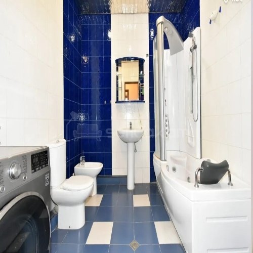 4 Սենյականոց Բնակարան Նորակառույցում, 131քմ, 9/13 հարկ, Կապիտալ Վերանորոգված, Կահավորված, Արևկող