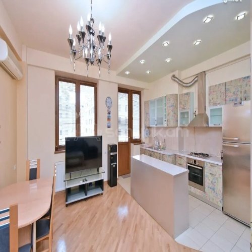 4 Սենյականոց Բնակարան Նորակառույցում, 131քմ, 9/13 հարկ, Կապիտալ Վերանորոգված, Կահավորված, Արևկող