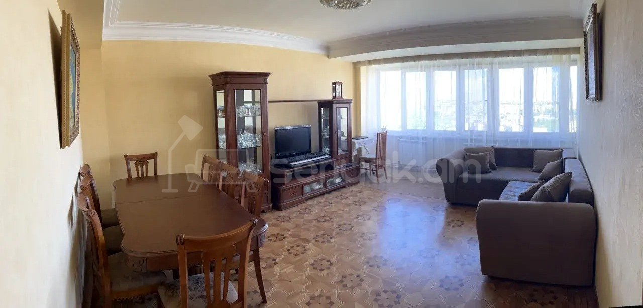 4 Սենյականոց Բնակարան, 84քմ, 5/9 հարկ, Նորմալ Վիճակում