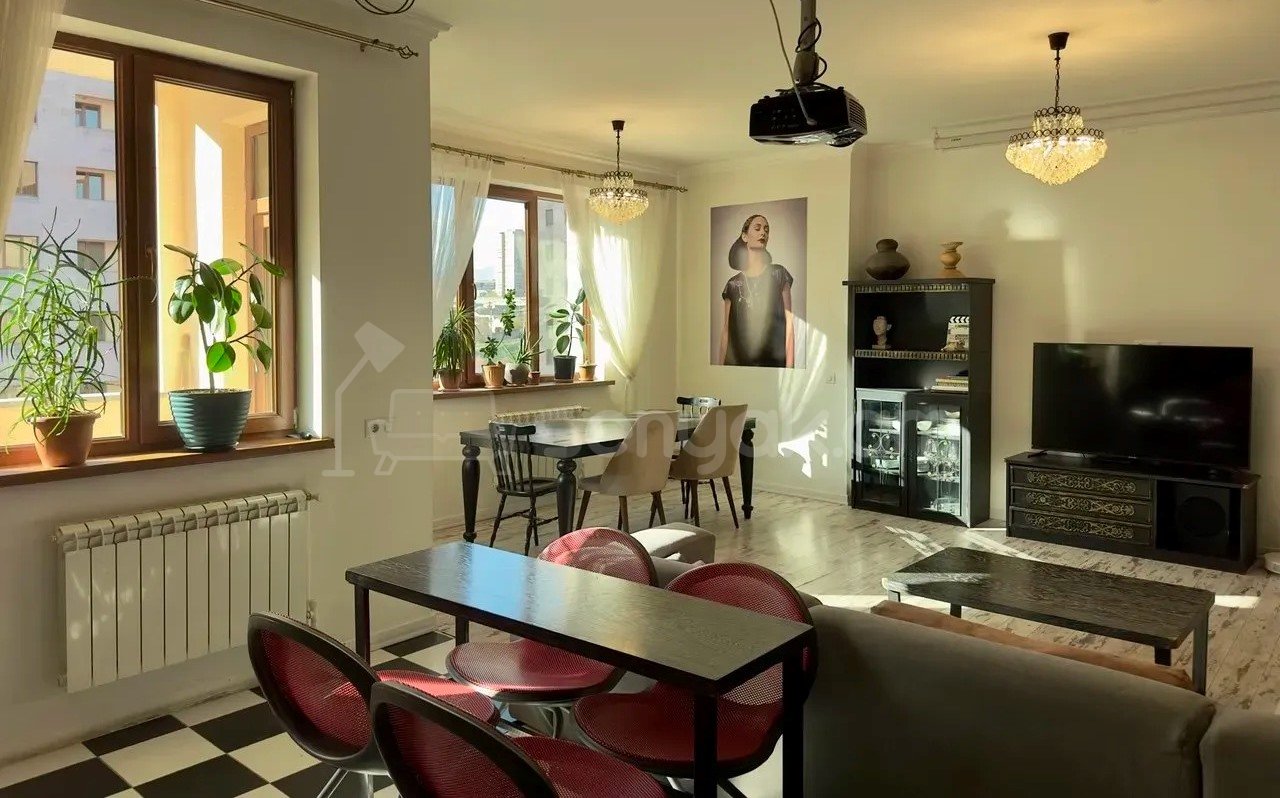 4 Սենյականոց Բնակարան Նորակառույցում, 122քմ, 11/14 հարկ, Կապիտալ Վերանորոգված