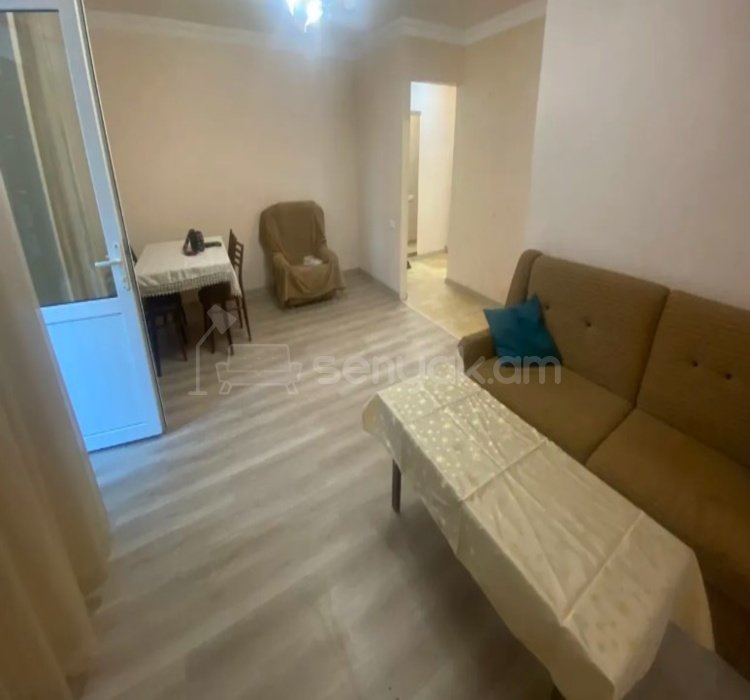 2 Սենյականոց Բնակարան Քարե Շենքում, 40քմ, 1/4 հարկ, Կապիտալ Վերանորոգված, Կահավորված, Արևկող