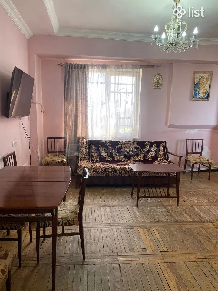 2 Սենյականոց Բնակարան, 65քմ, 9/9 հարկ, Նորմալ Վիճակում, Մասամբ Կահավորված, Արևկող