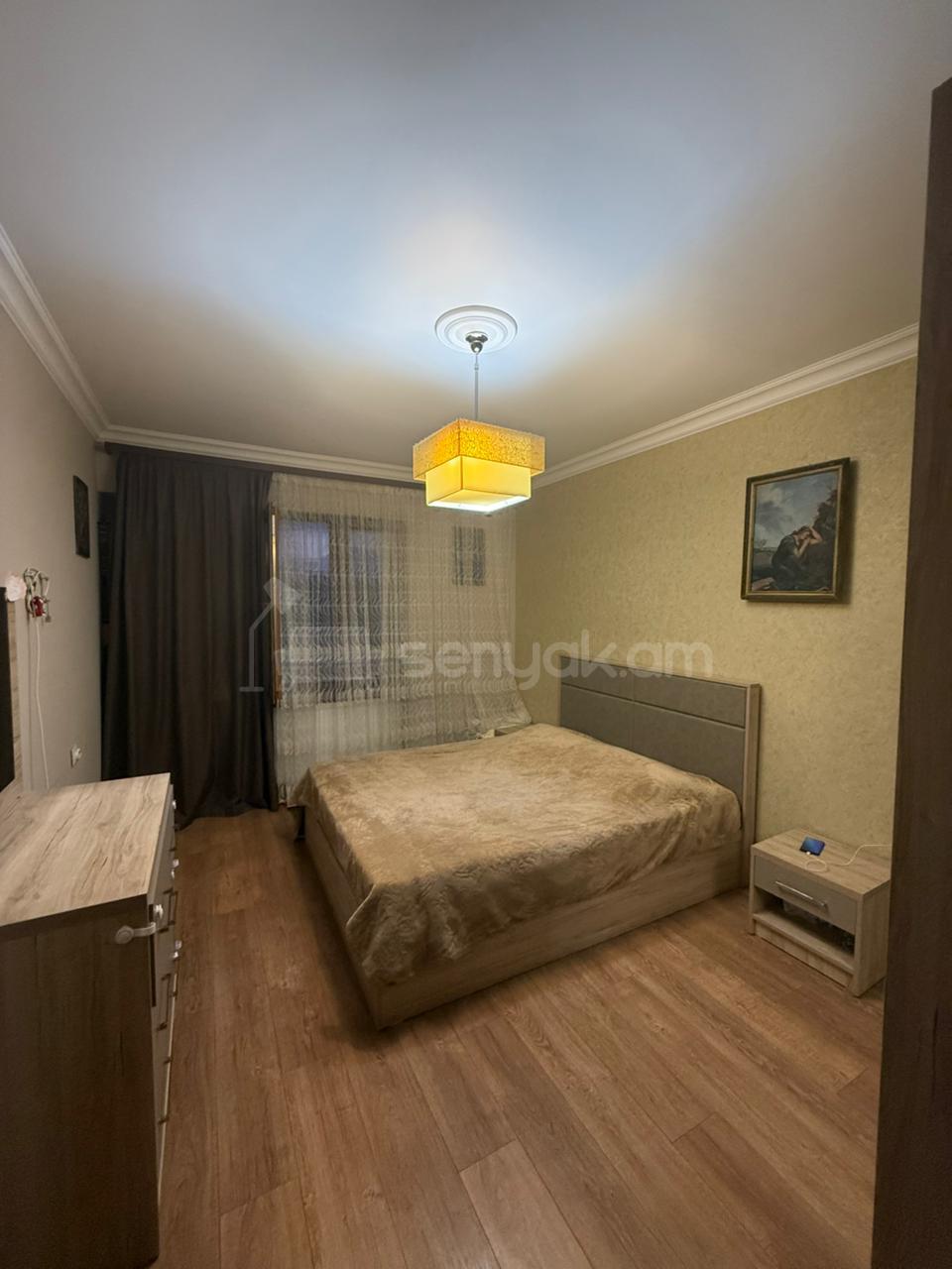 4 Սենյականոց Բնակարան, 96քմ, 8/9 հարկ, Կապիտալ Վերանորոգված, Կահավորված, Արևկող