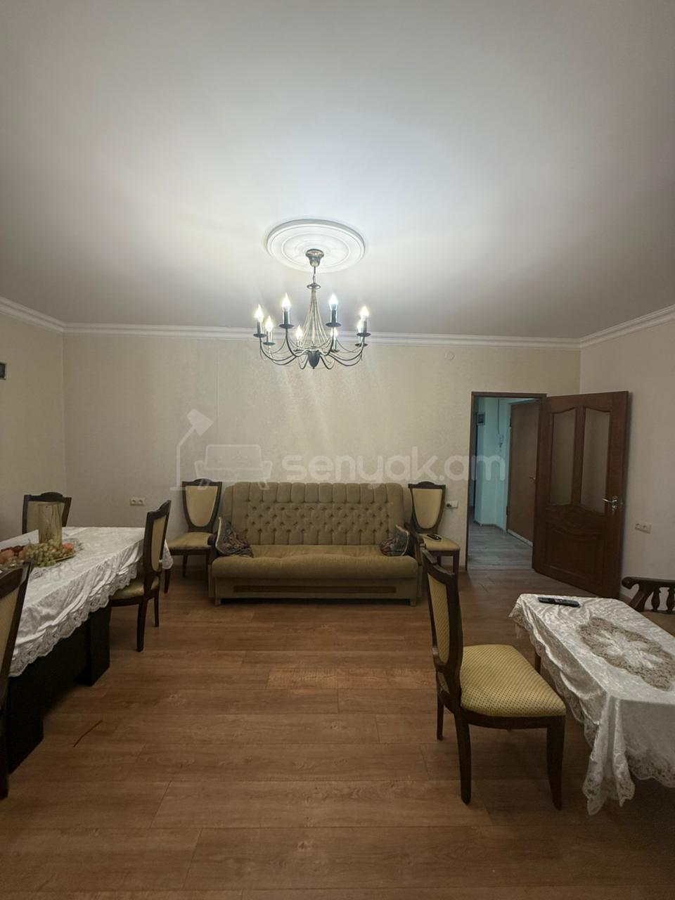 4 Սենյականոց Բնակարան, 96քմ, 8/9 հարկ, Կապիտալ Վերանորոգված, Կահավորված, Արևկող
