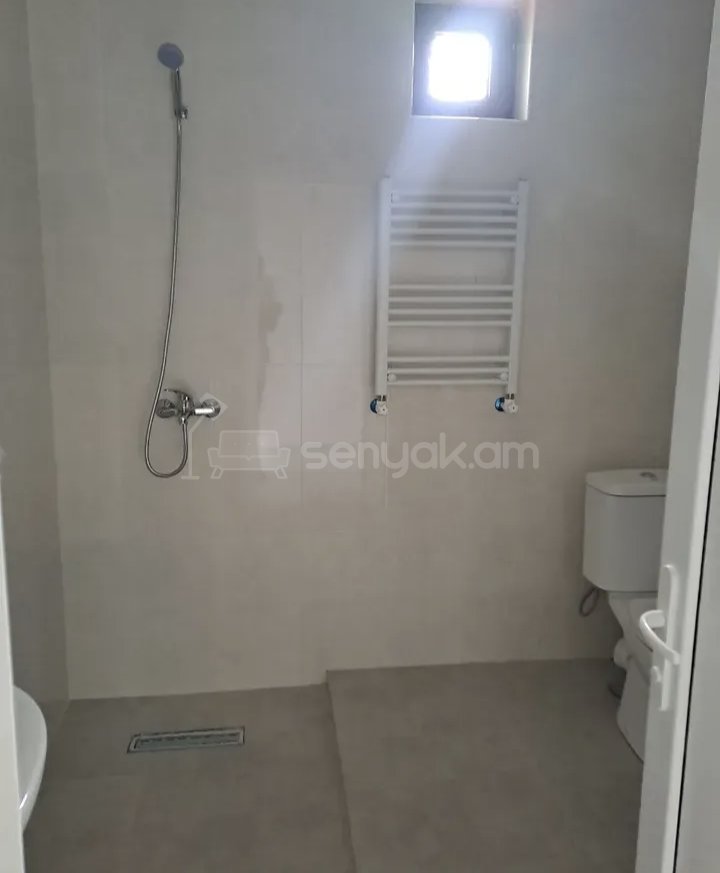 2 Սենյականոց Բնակարան Քարե Շենքում, 56քմ, 2/2 հարկ, Կապիտալ Վերանորոգված, Կահավորված