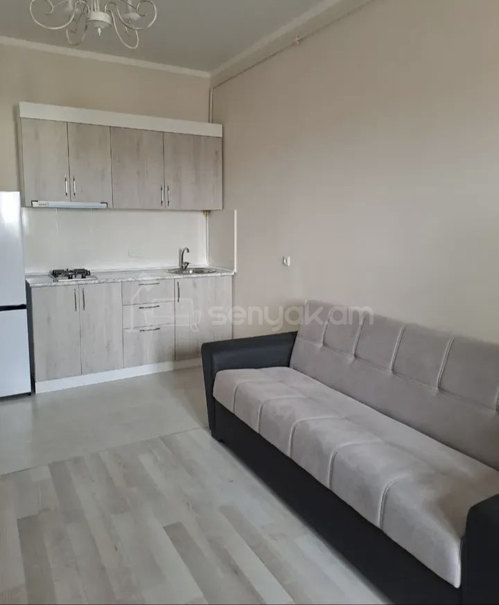 2 Սենյականոց Բնակարան Քարե Շենքում, 56քմ, 2/2 հարկ, Կապիտալ Վերանորոգված, Կահավորված