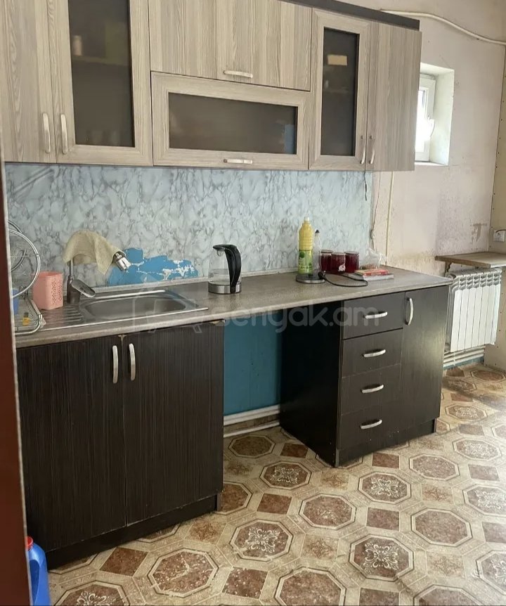 2 Սենյականոց Բնակարան, 56քմ, 5/9 հարկ, Նորմալ Վիճակում, Կահավորված, Արևկող