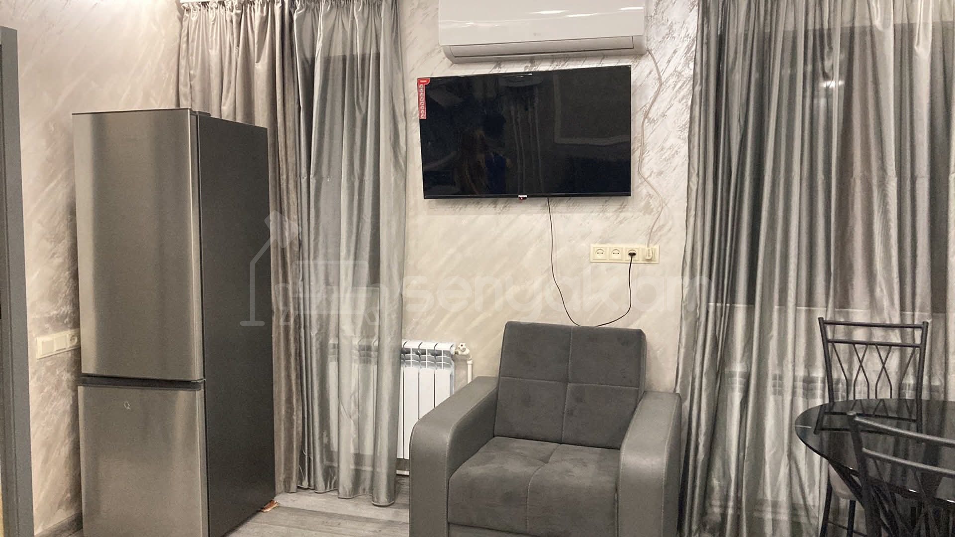 3 Սենյականոց Բնակարան Քարե Շենքում, 68քմ, 2/2 հարկ, Կապիտալ Վերանորոգված, Կահավորված, Արևկող