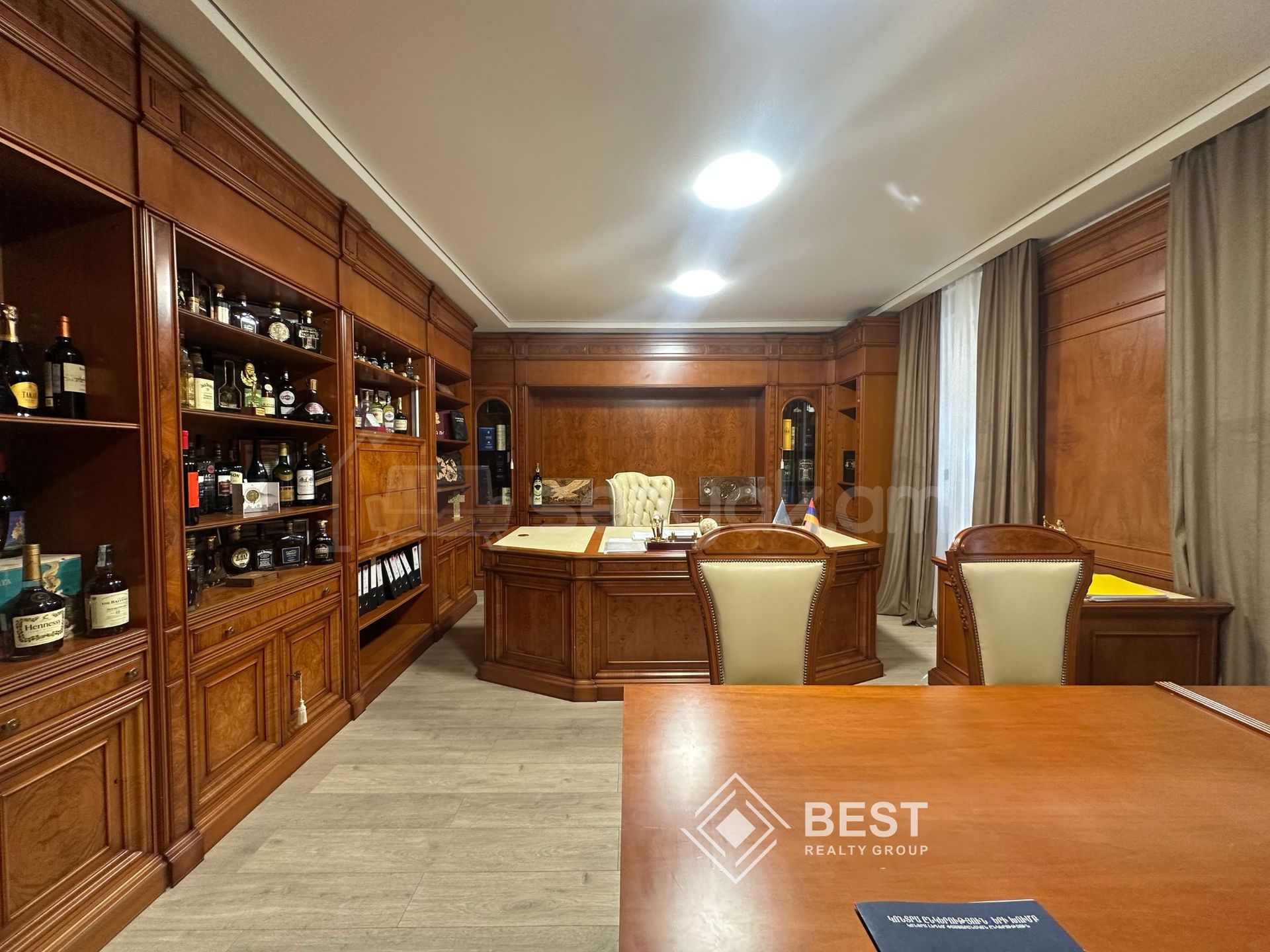 Օֆիսային Տարածք, 74քմ, Կապիտալ Վերանորոգված