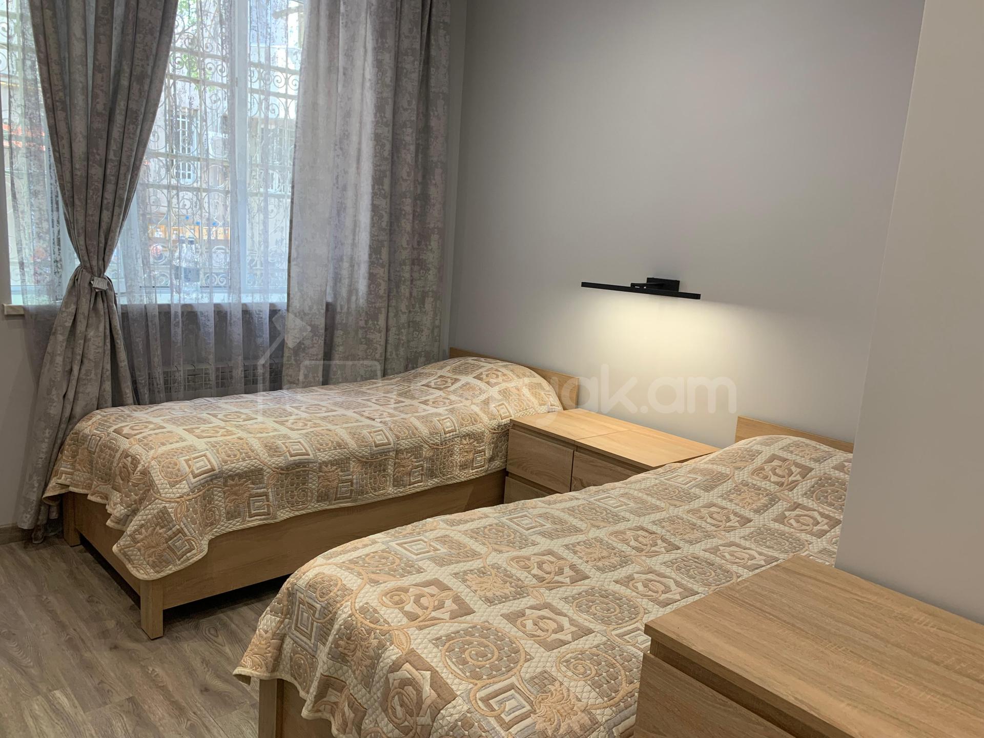 3 Սենյականոց Բնակարան, 70քմ, 1/4 հարկ, Դիզայներական Վերանորոգված