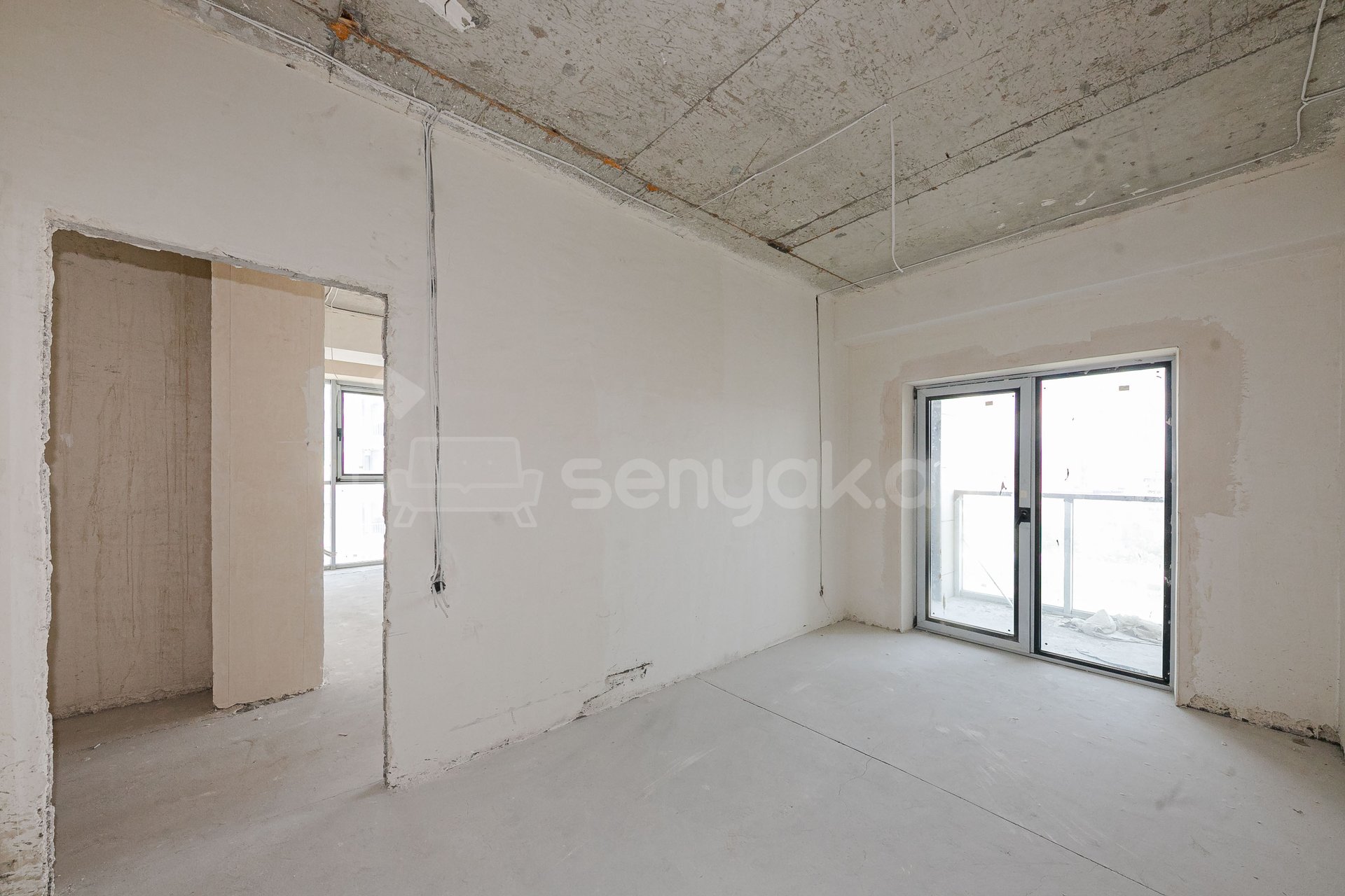 3 Սենյականոց Բնակարան Նորակառույցում, 90քմ, 5/18 հարկ, Զրոյական Վիճակում