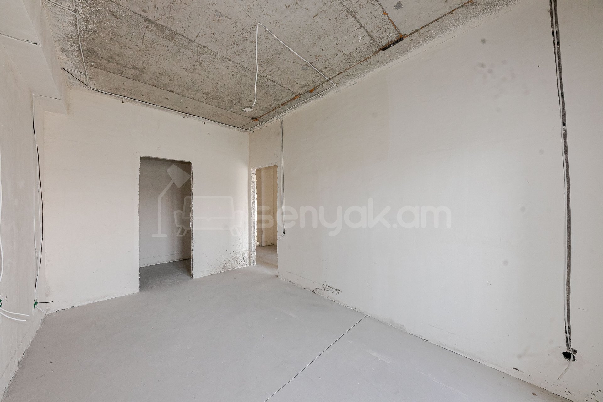 3 Սենյականոց Բնակարան Նորակառույցում, 90քմ, 5/18 հարկ, Զրոյական Վիճակում