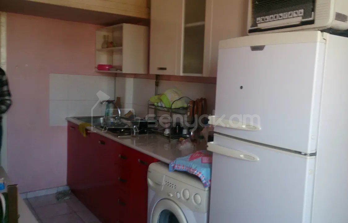 2 Սենյականոց Բնակարան Քարե Շենքում, 72քմ, 5/5 հարկ, Կապիտալ Վերանորոգված, Կահավորված