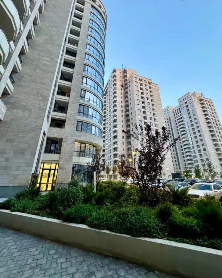 2 Սենյականոց Բնակարան Նորակառույցում, 73քմ, 7/18 հարկ, Զրոյական Վիճակում