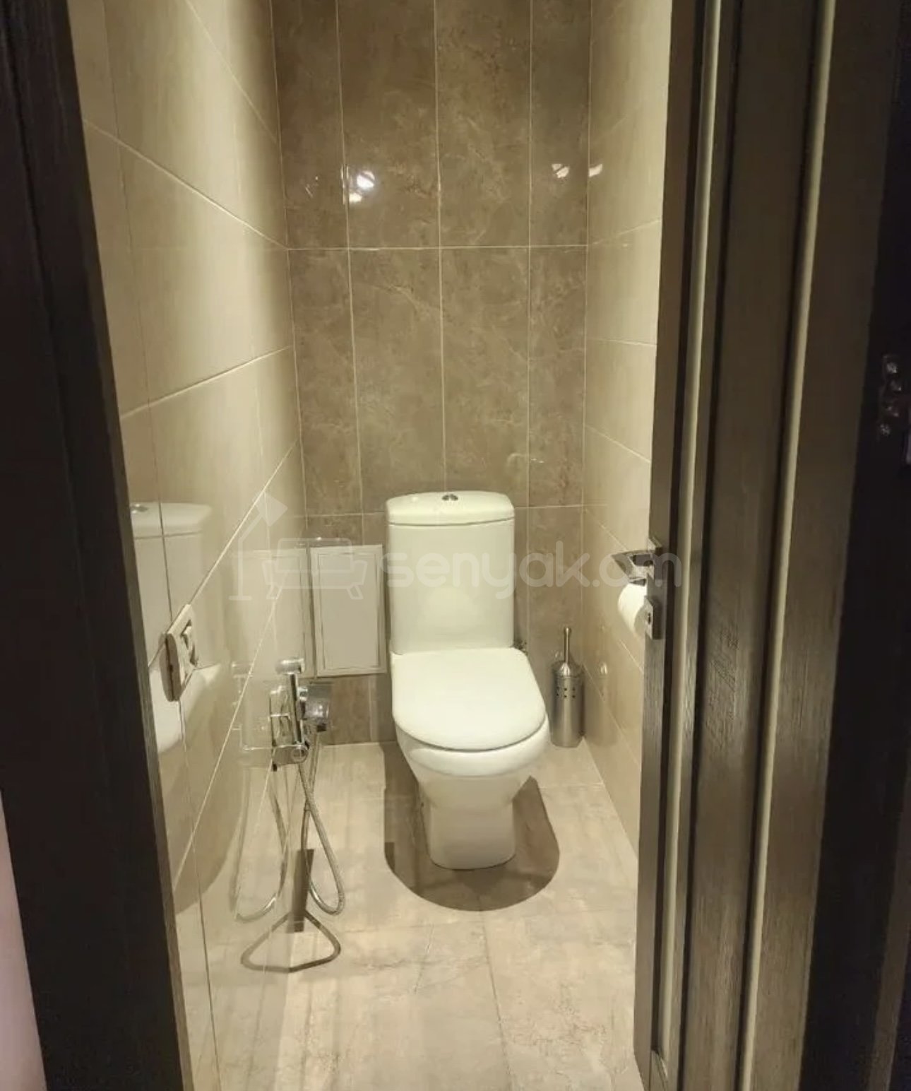 4 Սենյականոց Բնակարան Քարե Շենքում, 96քմ, 4/5 հարկ, Դիզայներական Վերանորոգված, Կահավորված, Արևկող