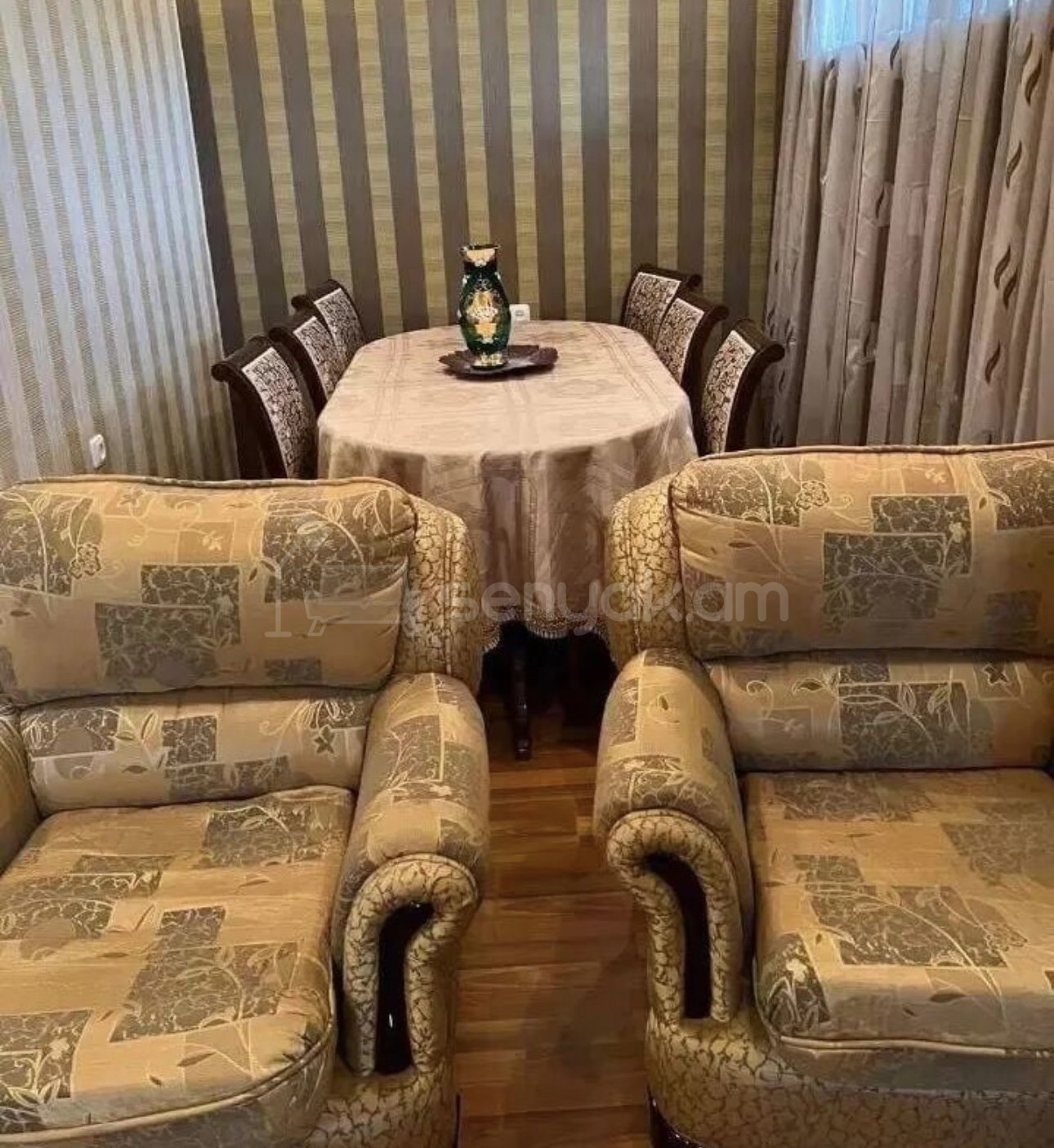 3 Սենյականոց Բնակարան Քարե Շենքում, 69քմ, 4/5 հարկ, Նորմալ Վիճակում, Կահավորված, Արևկող