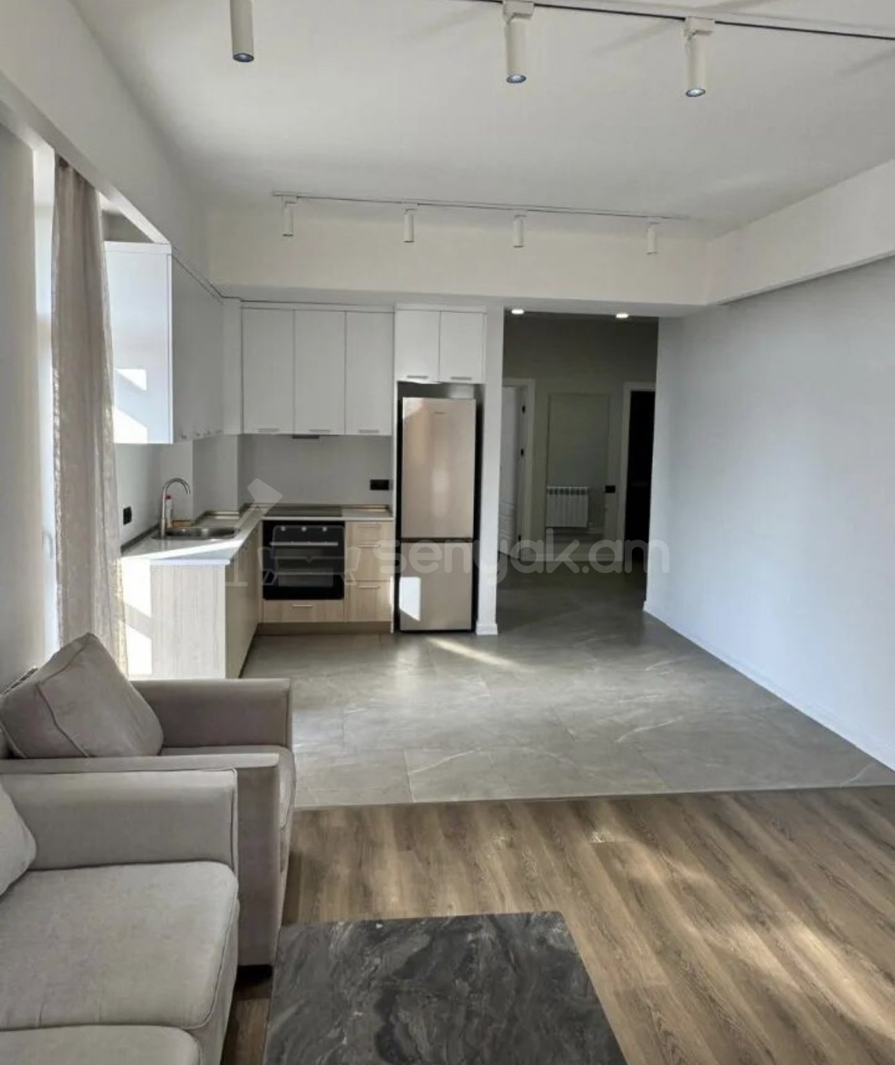 3 Սենյականոց Բնակարան Նորակառույցում, 95քմ, 7/16 հարկ, Դիզայներական Վերանորոգված, Կահավորված, Արևկող