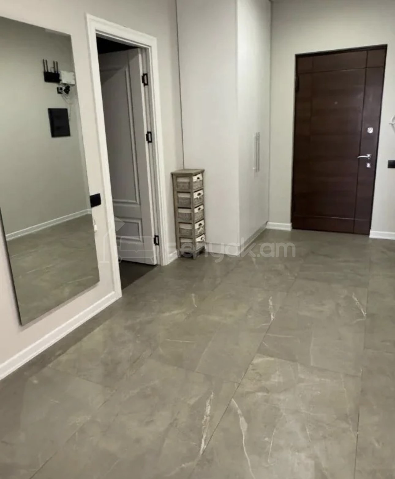 3 Սենյականոց Բնակարան Նորակառույցում, 95քմ, 7/16 հարկ, Դիզայներական Վերանորոգված, Կահավորված, Արևկող