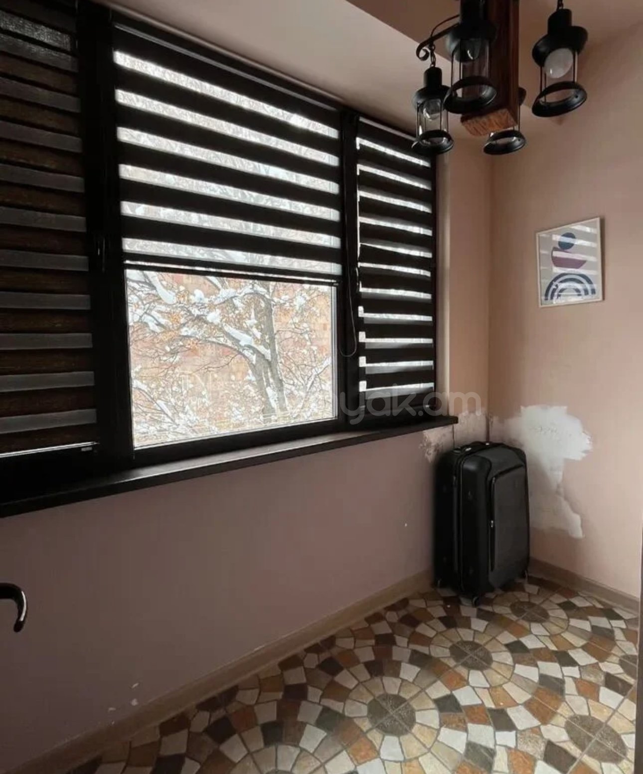 3 Սենյականոց Բնակարան Քարե Շենքում, 72քմ, 3/5 հարկ, Կոսմետիկ Վերանորոգված, Կահավորված, Արևկող