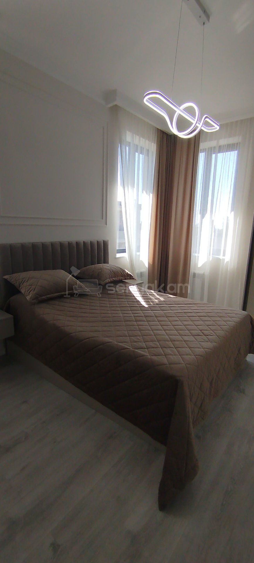 6 Սենյականոց Շքեղ Առանձնատուն, 170քմ, Լողավազանով