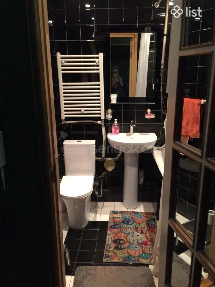 2 Սենյականոց Բնակարան, 60քմ, 3/5 հարկ, Նորմալ Վիճակում, Կահավորված